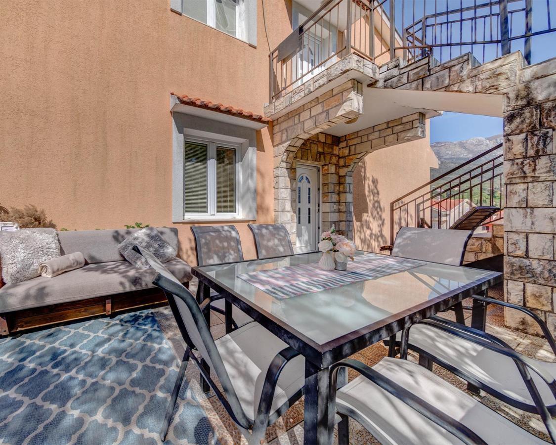 Apartments Pelle تيفات المظهر الخارجي الصورة