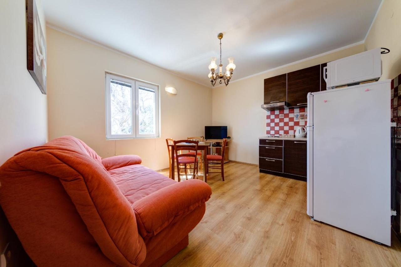 Apartments Pelle تيفات المظهر الخارجي الصورة